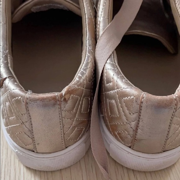 Tory Burch sneakers size 9 - Picture 9 of 9